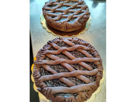 Frolla al Cioccolato con Confettura di Lamponi (Pasta Frolla a Cicolâta e Framboâse)